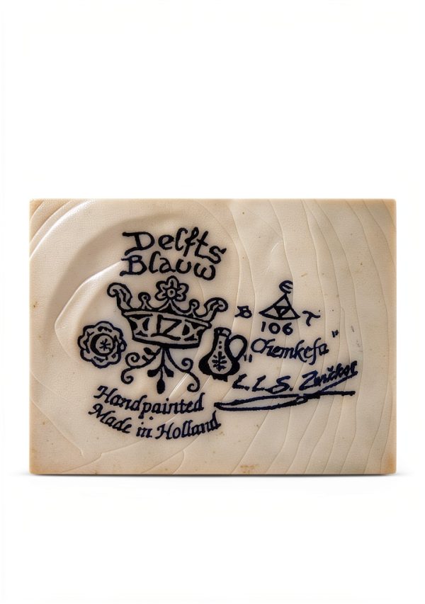Antique Porcelain Collectible Kindle eBook by Classic Reads – 47‑Page-0